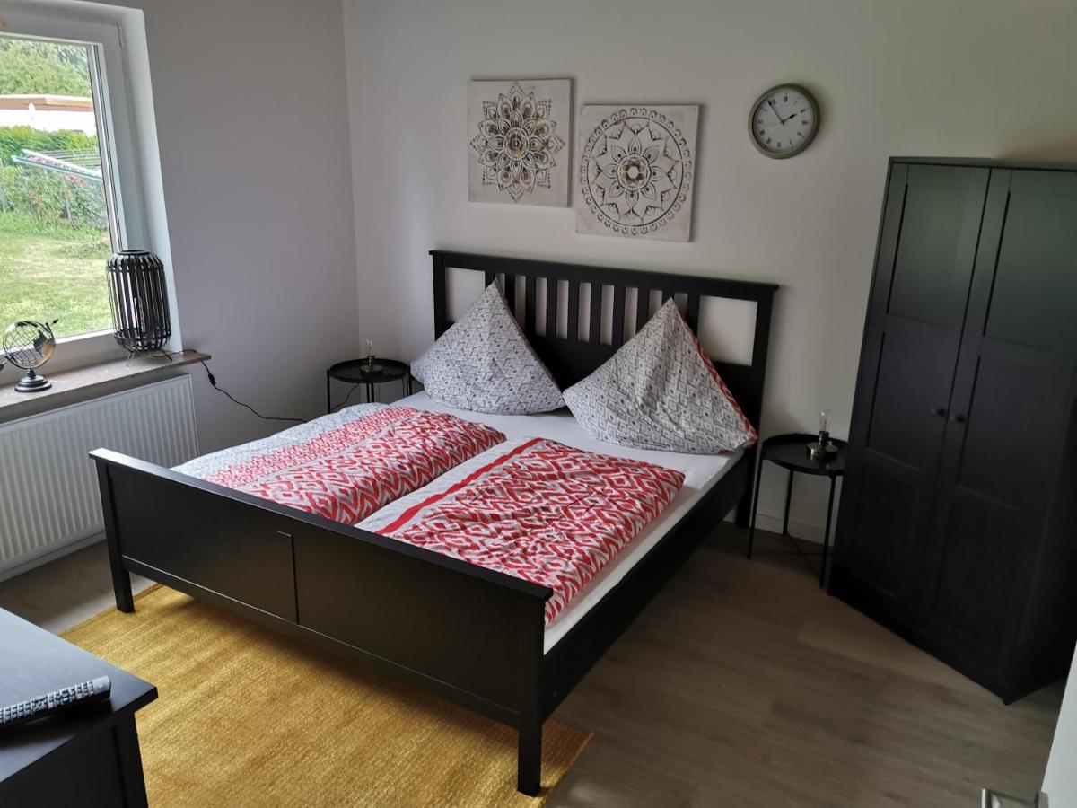 Ferienhaus Apartments Emmerthal Экстерьер фото